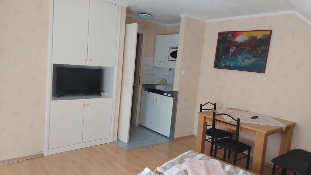 David Apartman Gyula Esterno foto