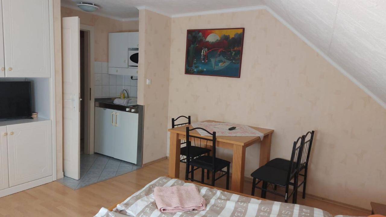 David Apartman Gyula Esterno foto