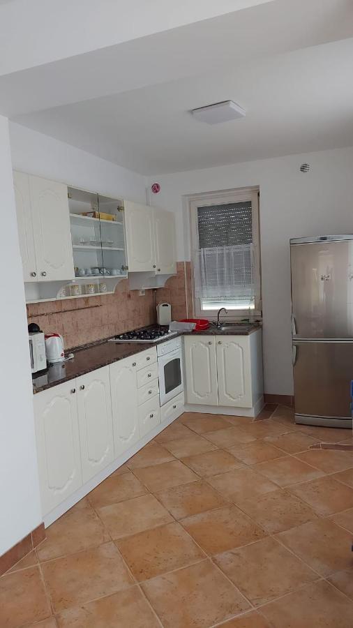 David Apartman Gyula Esterno foto